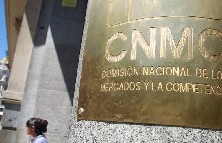 La CNMC se enfrenta por las filtraciones: “El expediente a Atresmedia y Mediaset casi fue televisado”