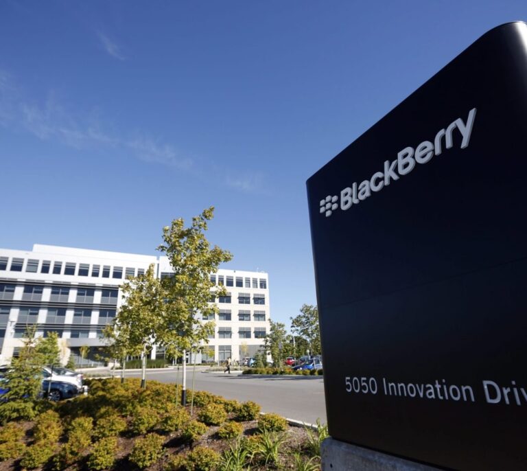 La nueva BlackBerry renace en bolsa y alcanza máximos de tres años