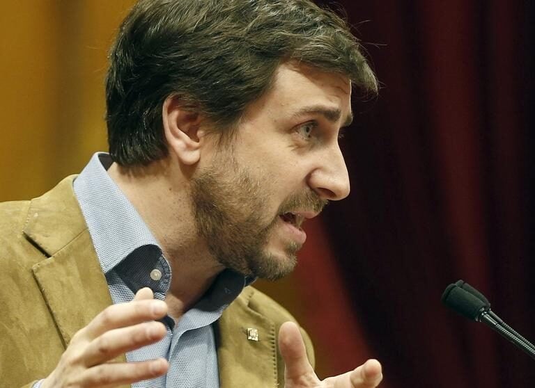 El ex consejero Toni Comín (ERC) retira su petición de voto delegado