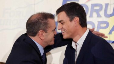 Sánchez endurece su discurso y urge a Rajoy una respuesta a la "sinrazón" en Cataluña