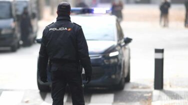 La Policía Nacional reconoce un déficit de 29.122 chalecos antibalas y 1.200 cascos antidisturbios