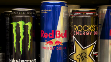 Reino Unido empieza a prohibir la venta de bebidas energéticas a menores de 16 años