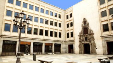 Carmena da luz verde a un nuevo hotel de lujo en la sede histórica de Caja Madrid