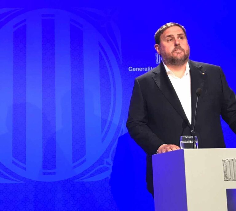 Prisiones prohíbe a Junqueras llamar al amigo que le facilitó la entrevista en la radio