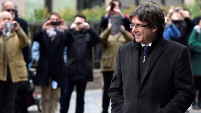 Puigdemont no pedirá autorización al Supremo y recuerda su "inmunidad parlamentaria"