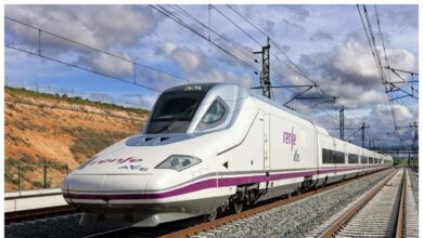 El AVE Madrid-Barcelona doblará su oferta de trenes con la entrada de rivales de Renfe
