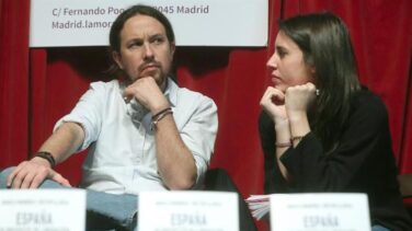 Iglesias frena un posible liderazgo de Montero: "Quiere seguir de portavoz, que lo hace de maravilla"