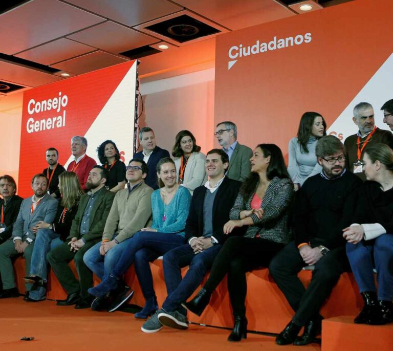 Sondeo: Ciudadanos, primer partido en intención de voto con un 28,9 %