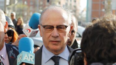 El juez rechaza procesar "por el momento" a Rato por las comisiones de Bankia