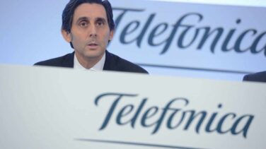 Telefónica lidera las subidas del Ibex por una oferta por sus filiales de Hispanoamérica