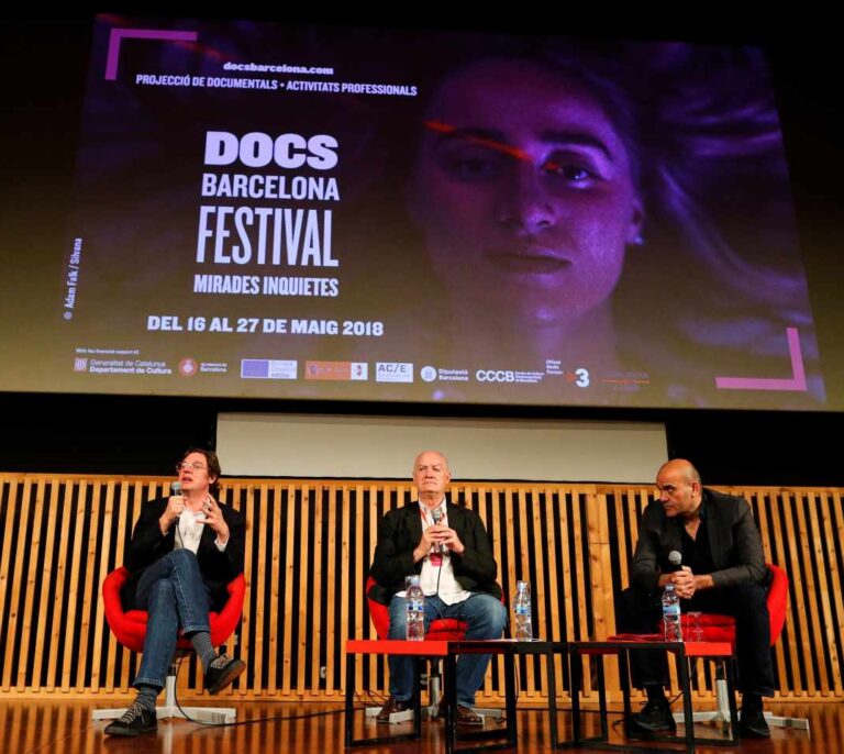 Netflix estrenará un documental del procés titulado 'Dos Cataluñas'