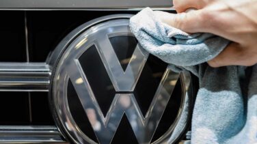 Volkswagen pagará 3.000 euros a cada afectado por el 'dieselgate' que demandó con la OCU