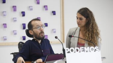 Iglesias y Montero anunciaron el plebiscito sin consultar a la ejecutiva de Podemos