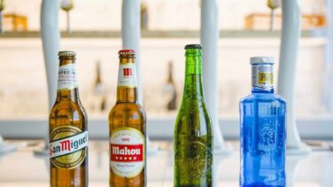 Mahou donará 10 millones de litros de cerveza a los bares para reactivar el negocio