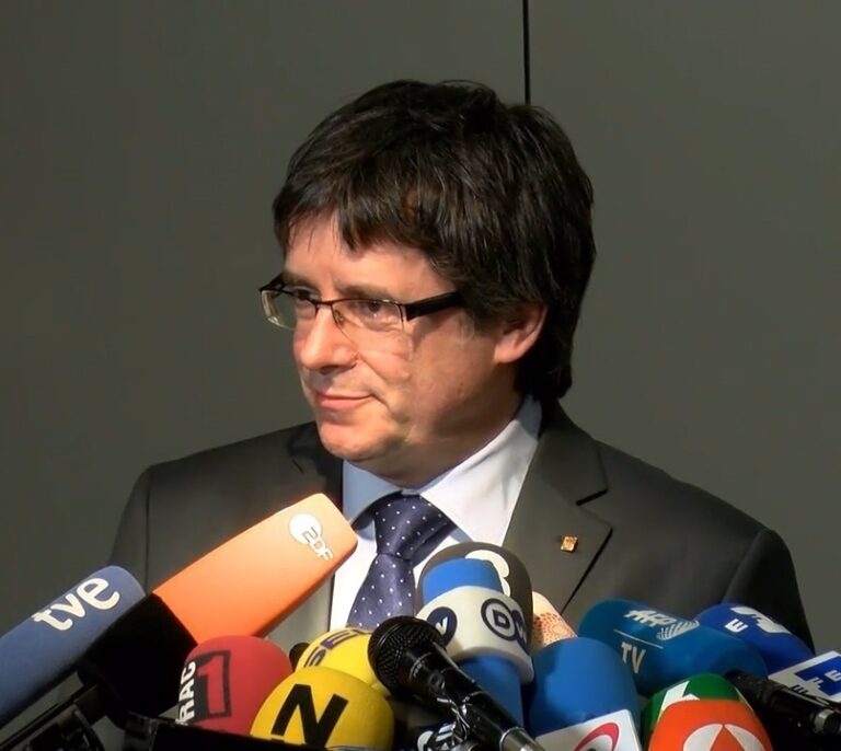 El Supremo avala la candidatura de Puigdemont pero deriva la decisión a la justicia madrileña