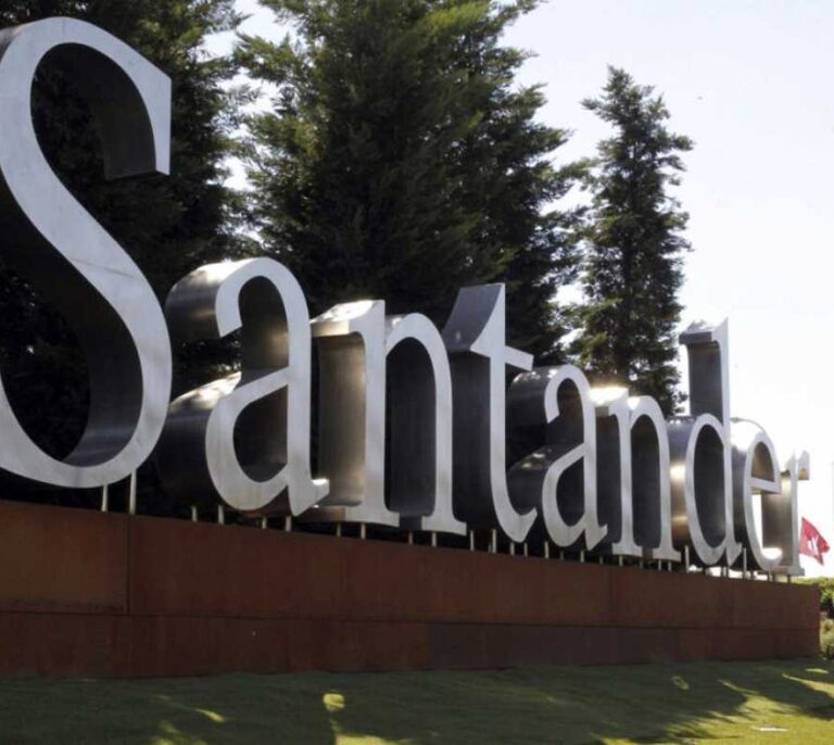 Bache en la gestora de Santander: sufre salidas de 400 millones en tres meses