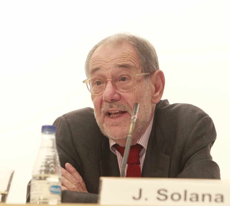 Telefónica crea un consejo mundial de ciberseguridad e incorpora a Javier Solana