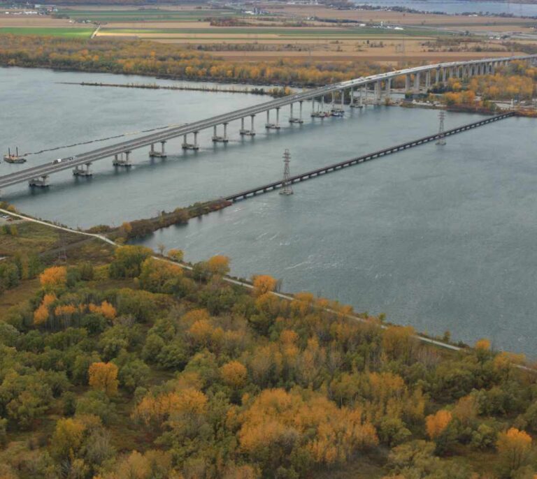 ACS refinancia deuda en Canadá por 800 millones para la gran autopista de Montreal