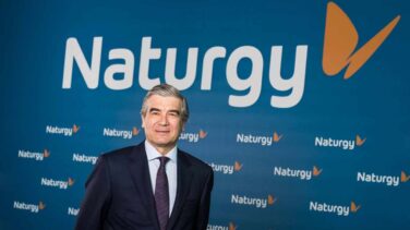 Naturgy sufre pérdidas históricas de 2.822 millones por rebajar el valor de sus centrales