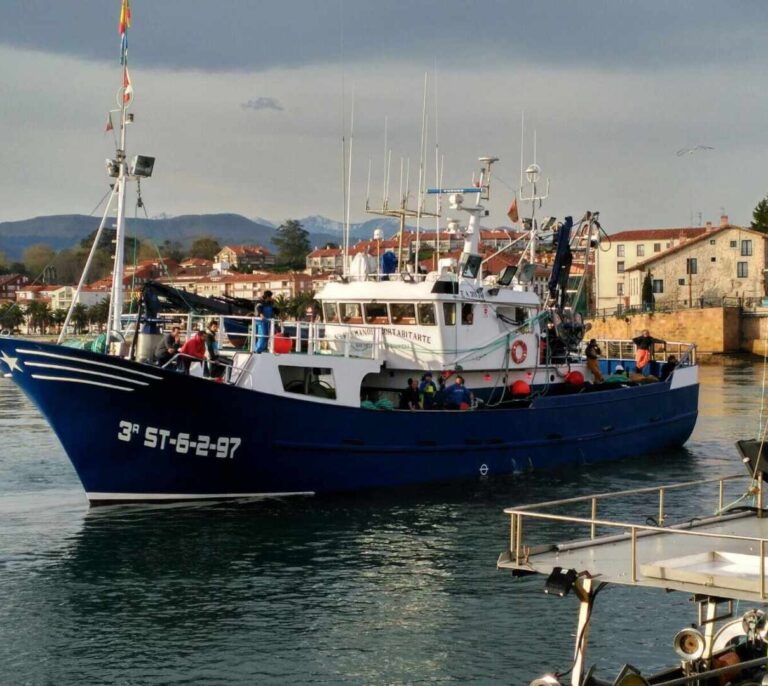 Coca-Cola incorpora 50 barcos pesqueros en su proyecto de sostenibilidad 'Mares Circulares'