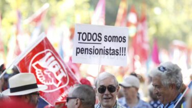 Bruselas plantea a España un ajuste de las pensiones iniciales para corregir el agujero de la Seguridad Social