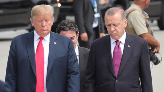 Claves de la 'guerra' entre Erdogan y Trump
