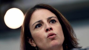 Adriana Lastra, sobre Pablo Casado: "No es un representante político digno"