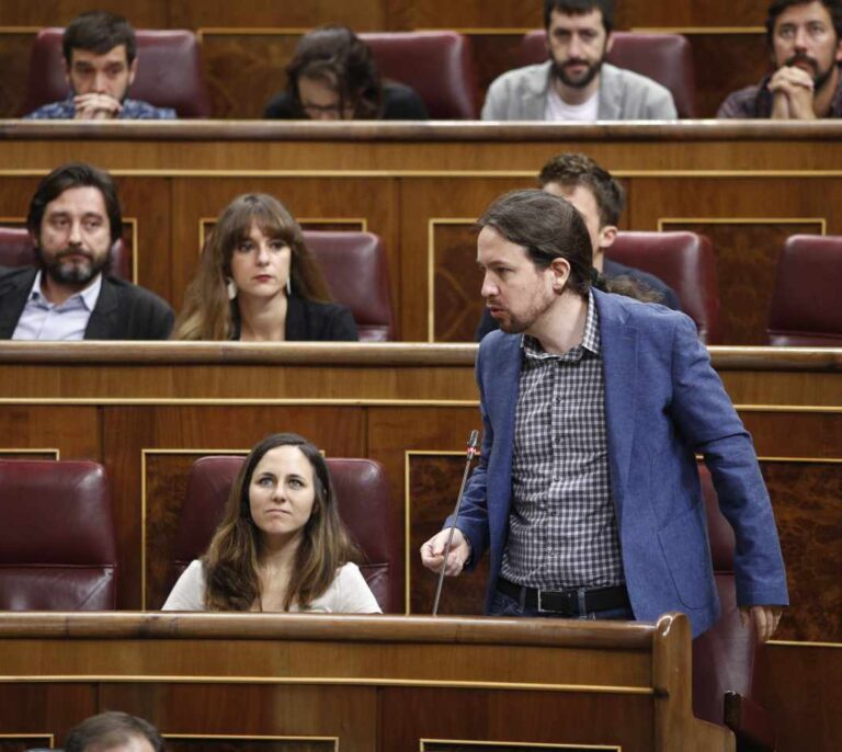 Podemos exige a Fomento parar todas las nuevas líneas de AVE y auditar la deuda