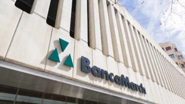 Banca March compra clientes a BNP y ahora negocia quedarse con 11 de sus asesores
