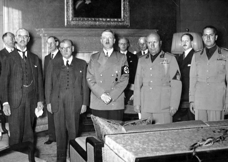 El Pacto de Munich: cuando Hitler jugó con el miedo de Europa