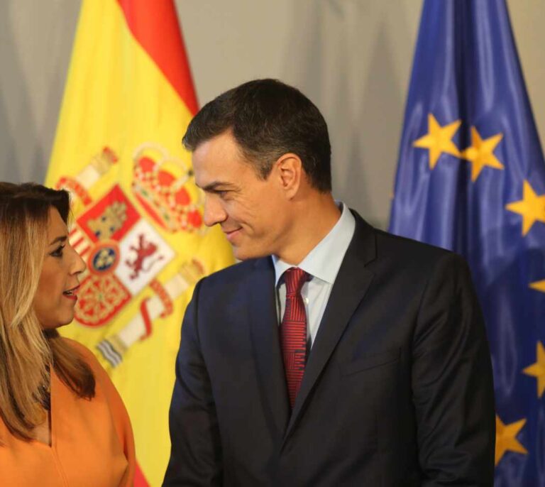 Susana Díaz califica de muy "satisfactoria" su reunión de más de dos horas con Sánchez