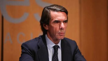 Aznar atribuye a Rajoy el ascenso de Cs y Vox y la "división en tres" de la derecha