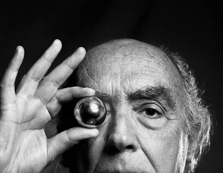 El cuaderno que Saramago prometió publicar y que jamás vio la luz