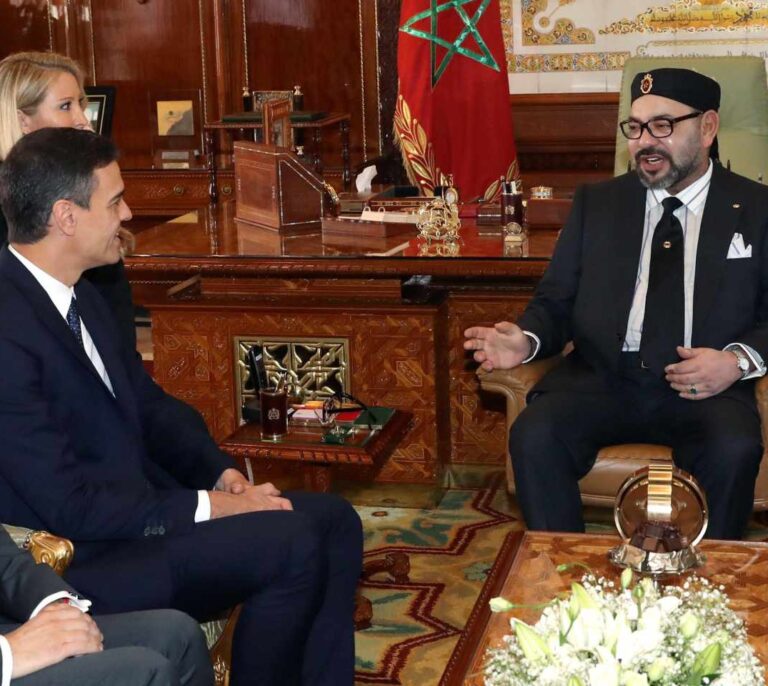 Pedro Sánchez propone al rey de Marruecos una candidatura conjunta para el Mundial de 2030