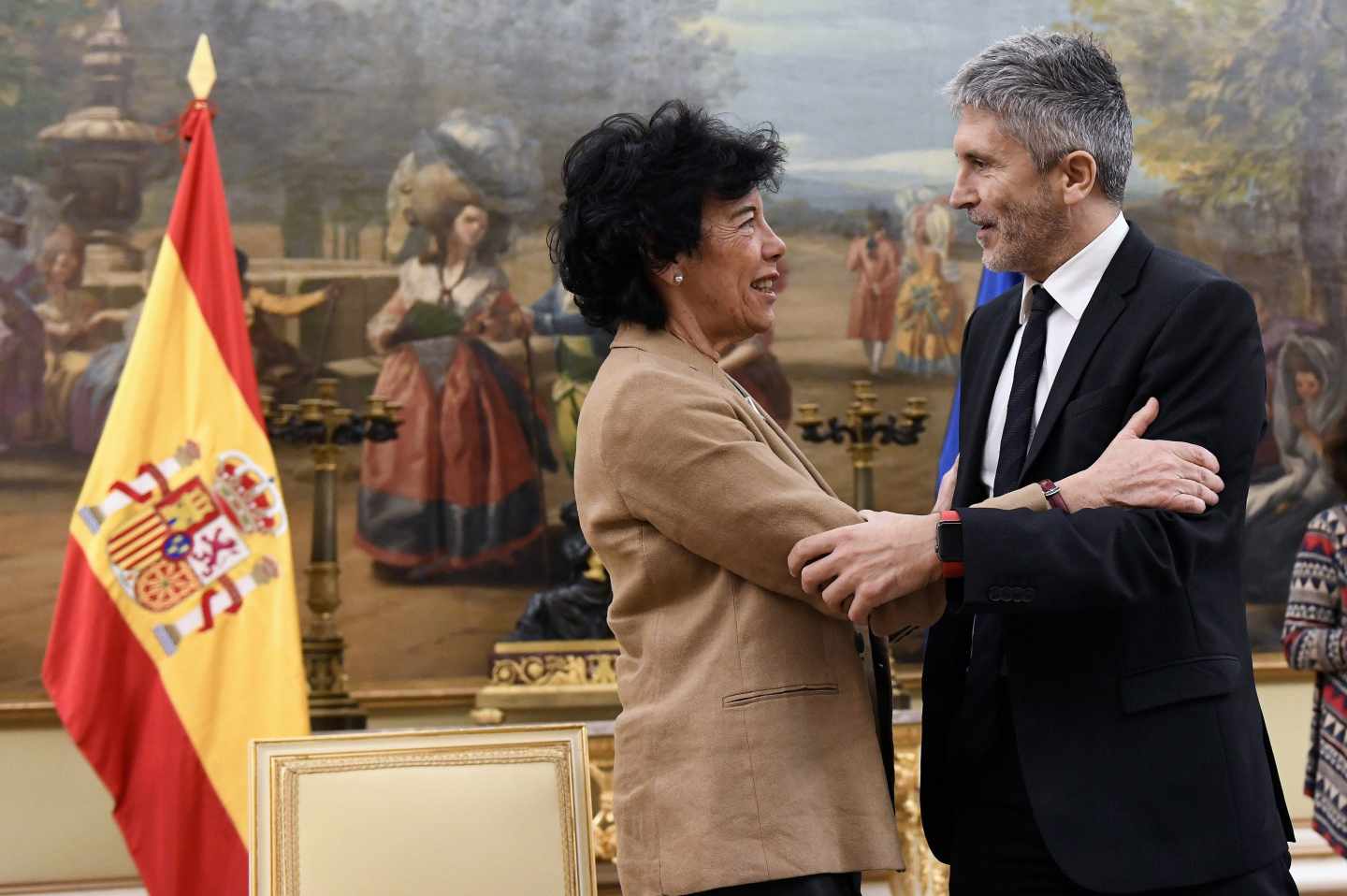 La ministra de Educación, Isabel Celaá y el titular de Interior, Fernando Grande Marlaska, durante la presentación.