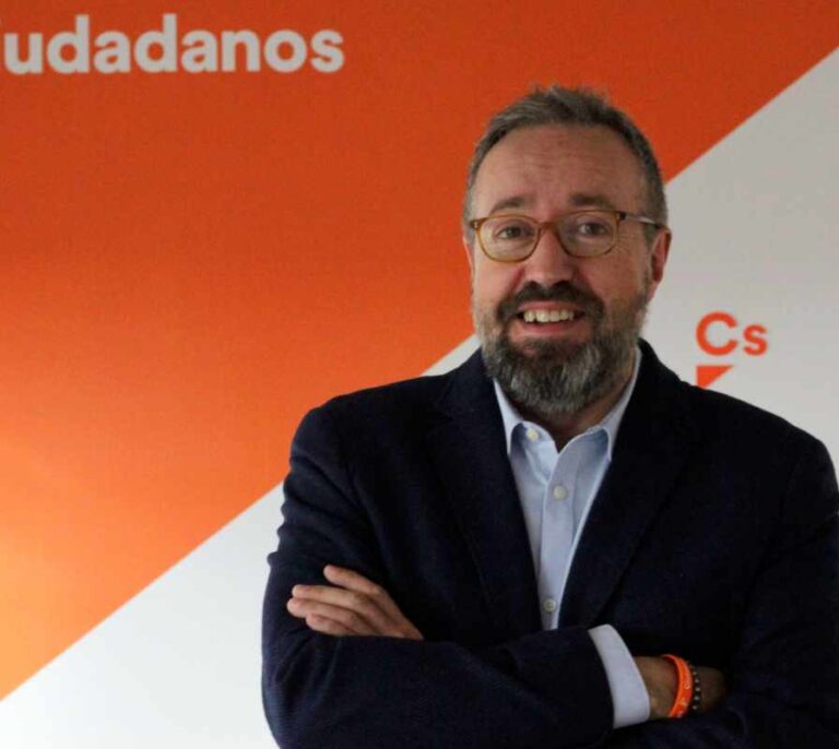 Girauta se da de baja en Cs tras el pacto de Arrimadas con Sánchez