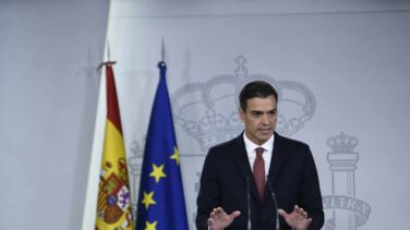 Sánchez se defiende de todos: ni "represión" en Cataluña ni "hincar la rodilla"
