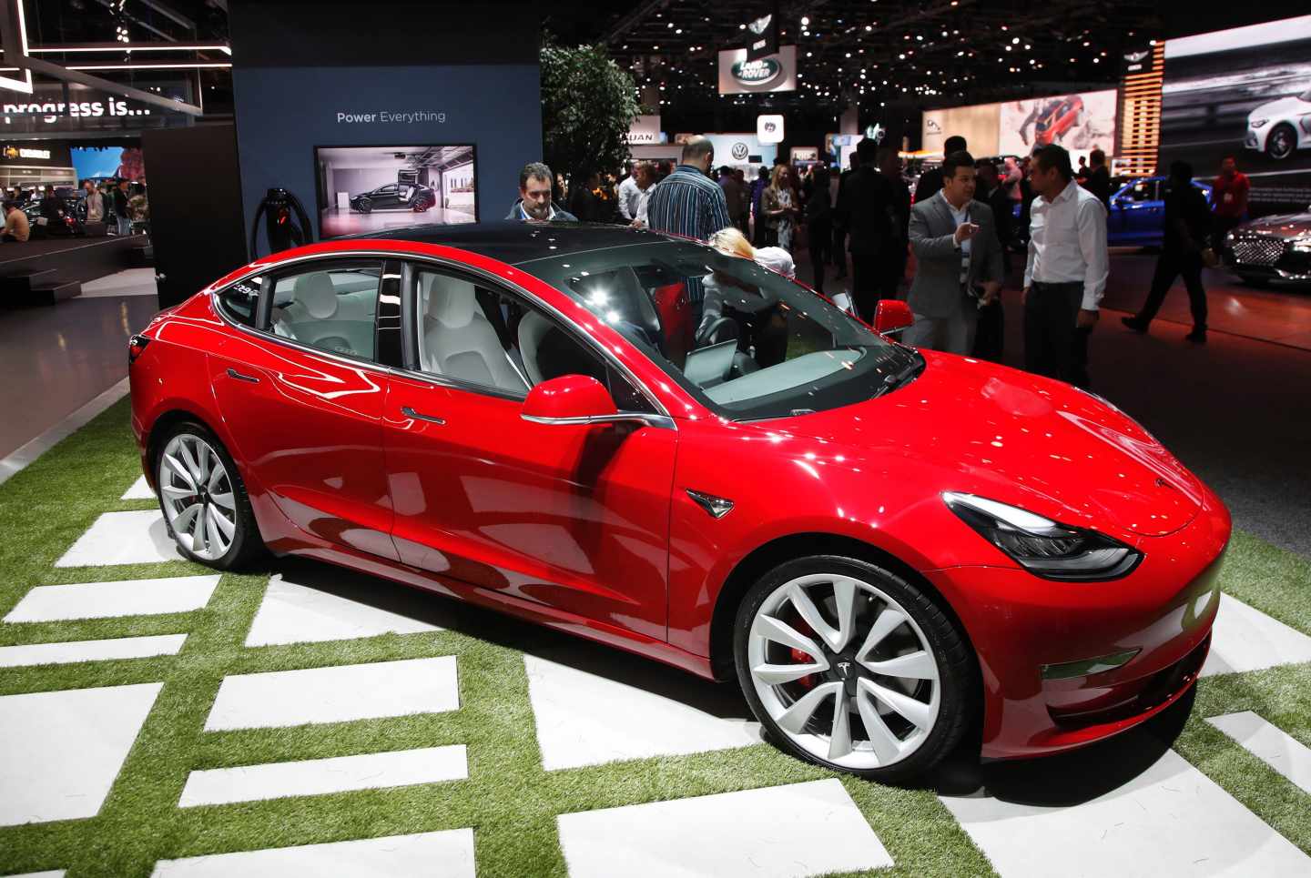 El Tesla Model 3 ya está disponible en España con un precio inicial de 59.100 euros