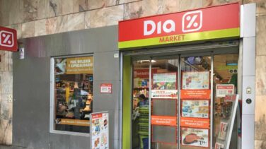 Dia sufre una nueva debacle mientras el mercado ya contempla el riesgo de impago