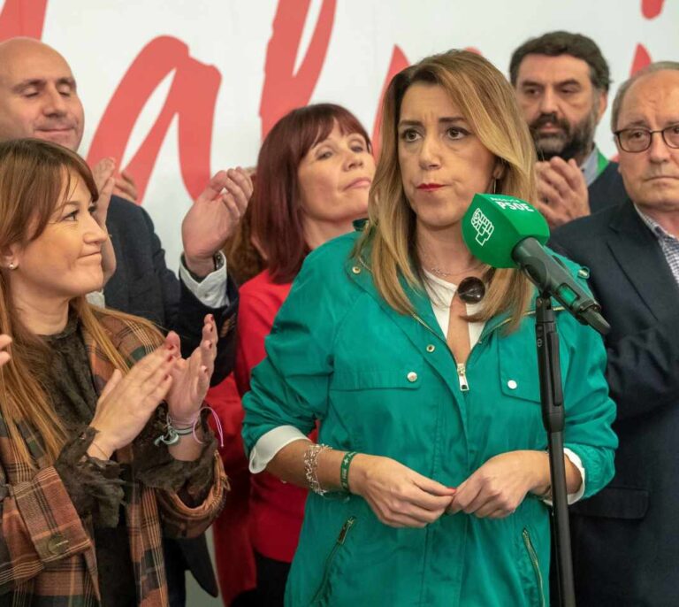 Susana Díaz llama a "frenar a la extrema derecha" a las fuerzas constitucionalistas
