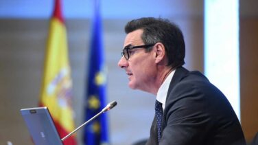 España mantiene el interés por su deuda y coloca 6.025 millones a intereses mínimos