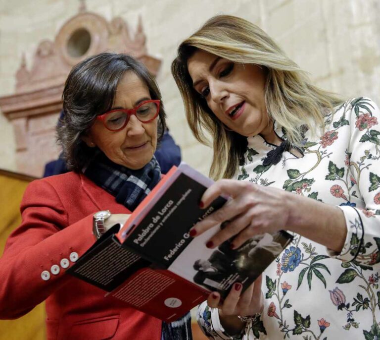 Susana Díaz denuncia que Vox "tiene la sartén por el mango" en el "cambio a peor"