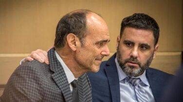 El juez del 'caso Ibar' retira a un jurado pero no altera el proceso