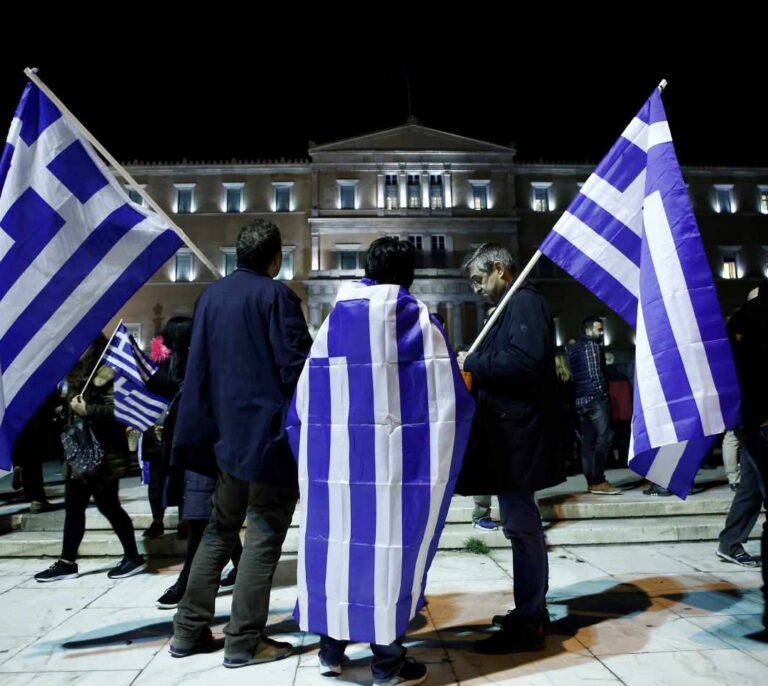 Grecia regresa triunfante a los mercados de deuda: recibe demanda por 10.000 millones