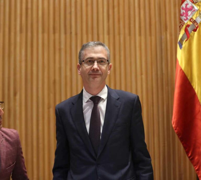 El Banco de España descarta que el Gobierno vaya a cumplir el objetivo de déficit