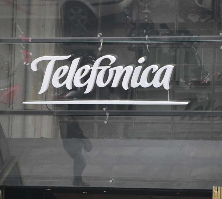Telefónica Alemania vende 10.100 torres a Telxius por 1.500 millones