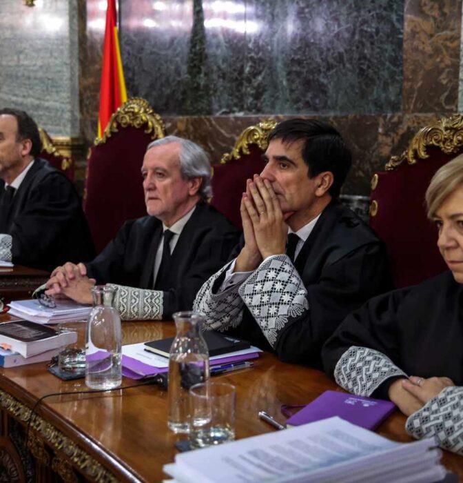 El voto discrepante de Ferrer abre la vía de Puigdemont para acudir al TC por la amnistía