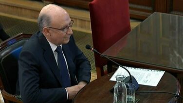 Dos ex dirigentes de la CUP se niegan a responder a Vox y el tribunal corta sus interrogatorios