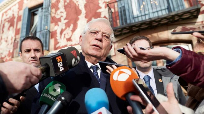 Borrell dice que las reivindicaciones de Torra son "cansinas" y "patéticas"