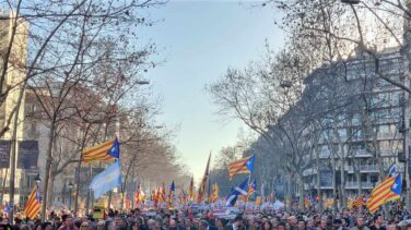 El independentismo hace una demostración de fuerza contra el juicio al procés